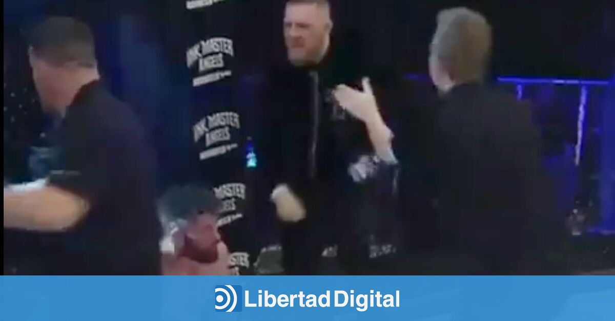 La última locura de McGregor entra en la jaula sin permiso y agrede al