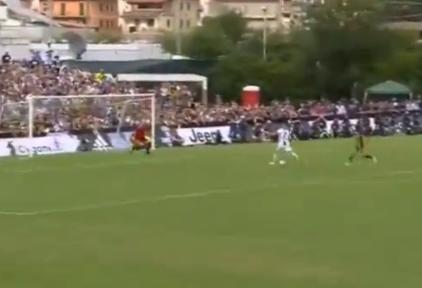 Cristiano ya marca como bianconero: su primer gol con la Juve