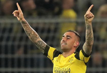 Debut soñado de Paco Alcácer con el Dortmund: victoria y golazo