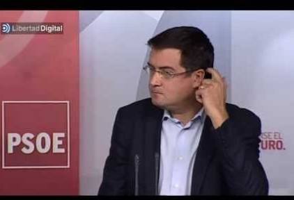 El PSOE da la bienvenida a Camacho