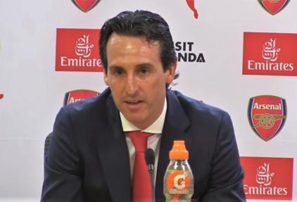 Las redes sociales se burlan de Emery en su atrevimiento a hablar en inglés