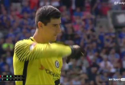 Morata y Courtois erraron los lanzamientos en la tanda de penaltis de la Community Shield