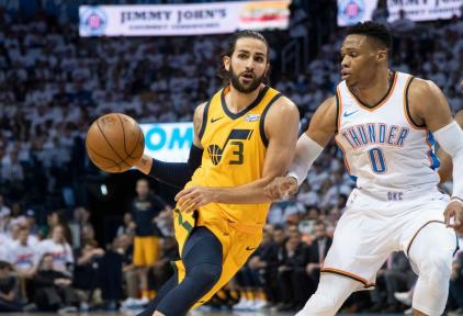 Ricky Rubio logra su primer triunfo en playoffs a lo grande