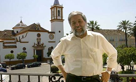 Francisco Toscano.