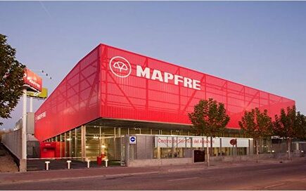 Mapfre y Santander llegan a un acuerdo para los seguros de coche y pymes