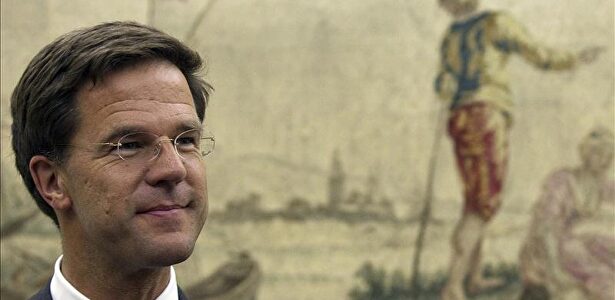 El primer ministro holandés se opone al "cheque en blanco" que pide Sánchez | Efe