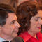 El presidente de la Comunidad de Madrid y la alcaldesa de la capital y esposa del protagonista del acto, Ignacio González y Ana Botella, en la primera fila del público