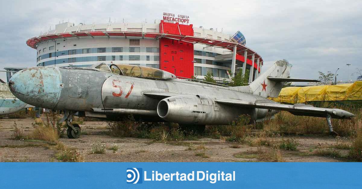Aviones de guerra abandonados - Libertad Digital