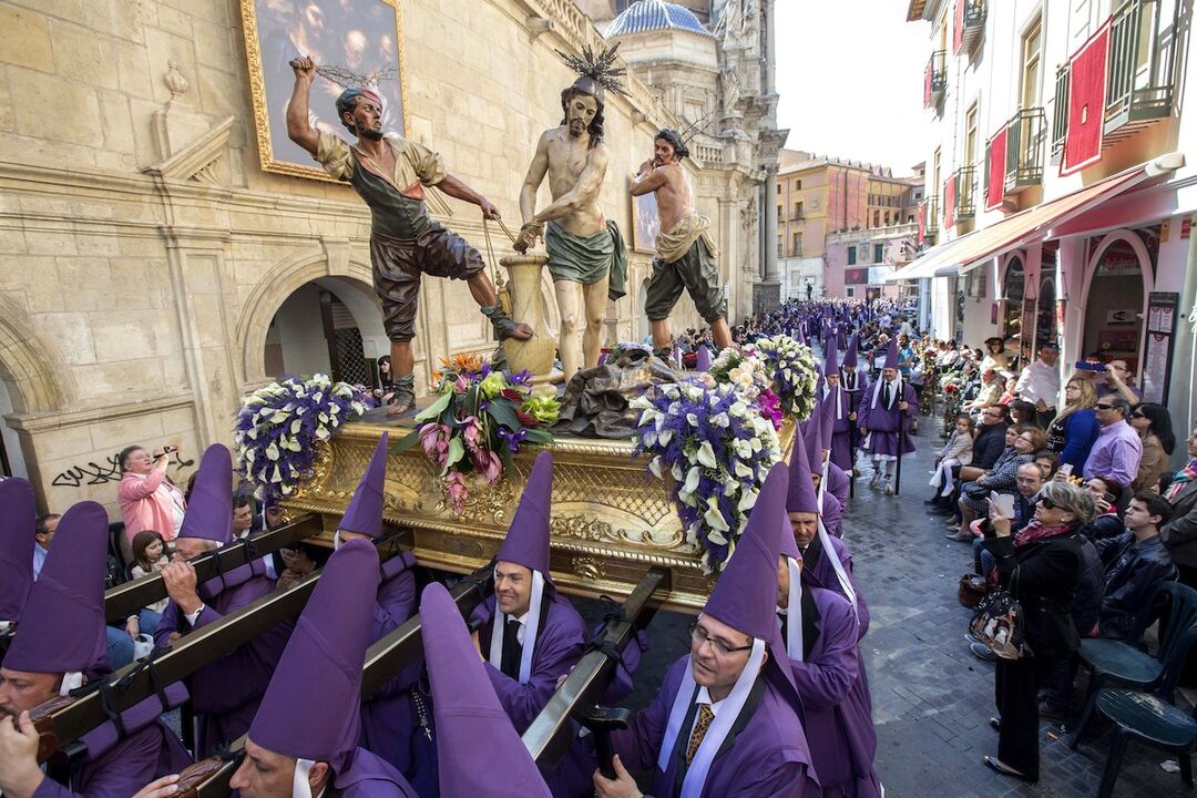 Bienvenidos al nuevo foro de apoyo a Noe #365 / 05.03.18 ~ 04.04.18 - Página 25 Semana-santa-procesion-los-azotes-murcia-180414