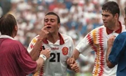 Se cumplen 25 años del codazo de Mauro Tassotti a Luis Enrique