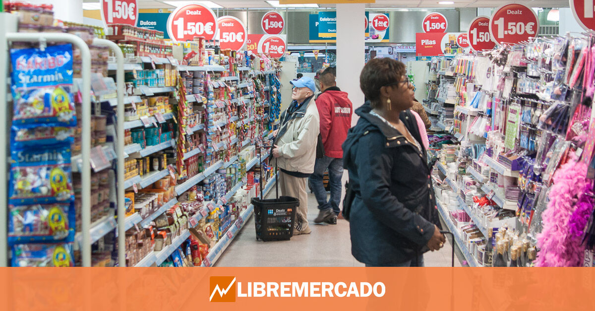 DIA, las claves del éxito del primer supermercado de descuento de España -  Libre Mercado