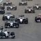 Momento de la salidaInicio de la carrera en Abu Dhabi, justo en el momento en el que Lewis Hamilton (en primer plano), que salía segundo, consigue adelantar a su compañero Nico Rosberg.