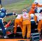 El accidente que conmovió a la F15 de octubre. Gran Premio de Japón de Fórmula 1. La tragedia sobrevuela el circuito de Suzuka en la vuelta 46, cuando el piloto francés Jules Bianchi (Marussia) se sale de la curva Dunlop tras perder el control de su monoplaza, que impacta a más de 200 km/h contra la grúa que se encontraba retirando el coche de Adrian Sutil. Se temió por la vida del piloto de Marussia, que estuvo durante un mes y medio en coma inducido, aunque todavía se encontraba en estado crítico.