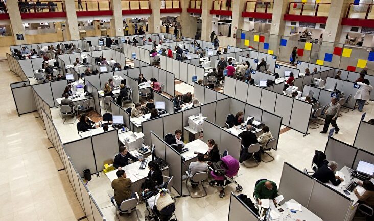 Funcionarios de la Agencia Tributaria | EFE