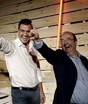 Pedro Sánchez y Miquel Iceta, en Barcelona |  EFE