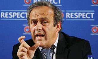 Michel Platini, detenido por la Policía francesa en Nanterre. |  Archivo