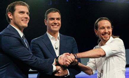 Rivera, Sánchez e Iglesias, durante un debate en 2015. | Efe