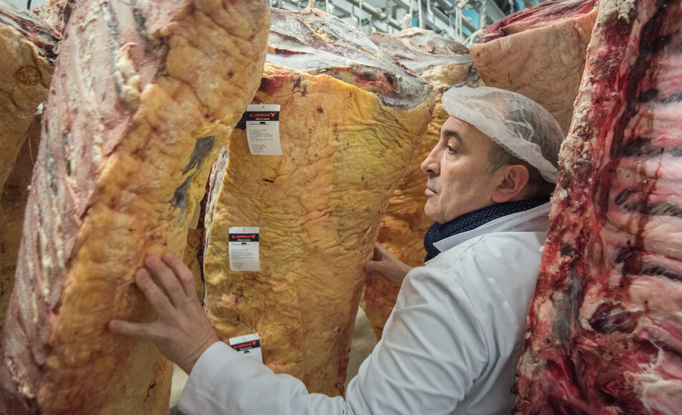 ¿Os vais a perder el mejor chuletón del mundo? - Artículos de viaje Muchos especialistas señalan a la carne que se sirve en el restaurante El Capricho como el mejor chuletón del mundo.
