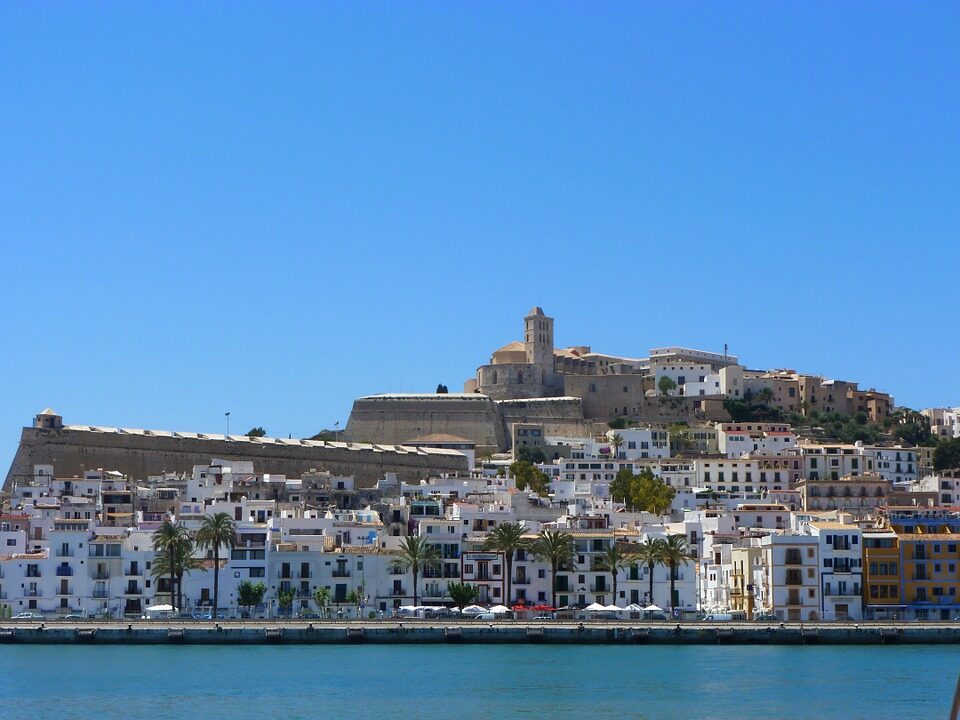ibiza-ciudad.jpg