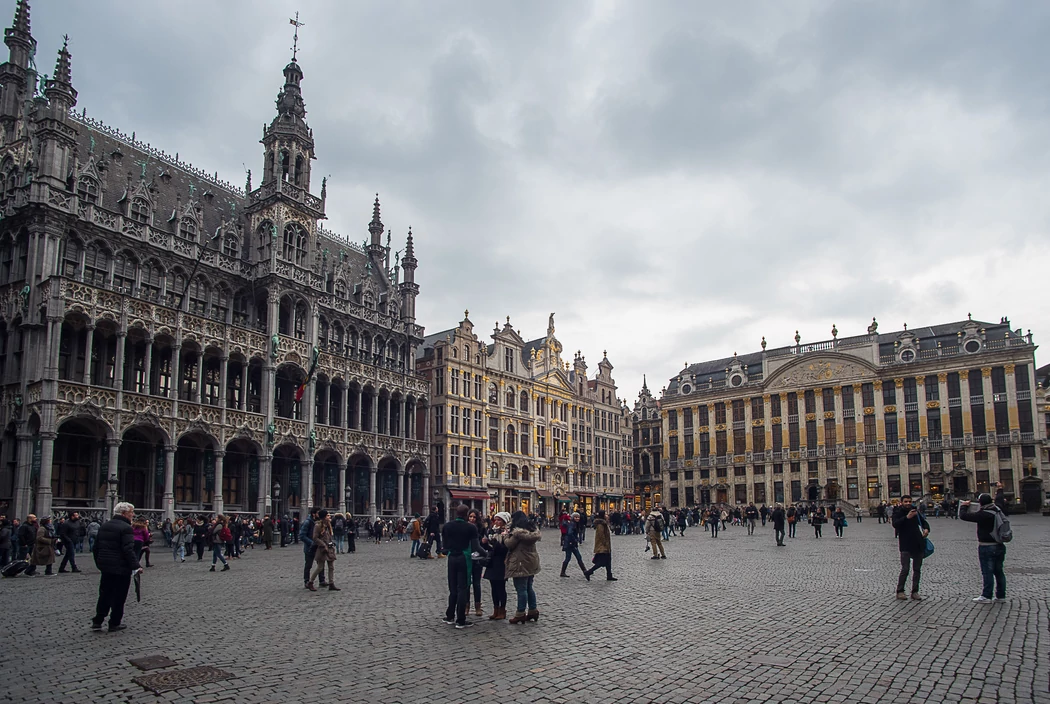 Las 15 plazas con mayor encanto de Europa Bruselas04.jpg