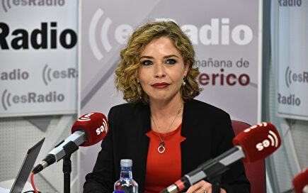 Federico Jiménez Losantos entrevista a Marta Martín