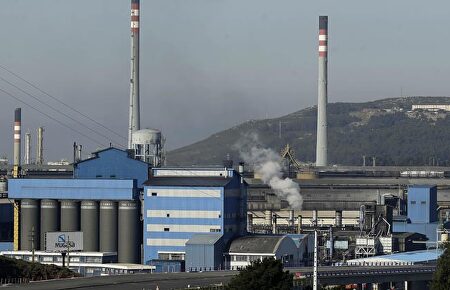 Alcoa acuerda vender sus plantas de Avilés y La Coruña al fondo suizo Parter