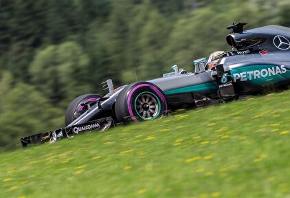 Hamilton superó a Rosberg por milésimas | EFE