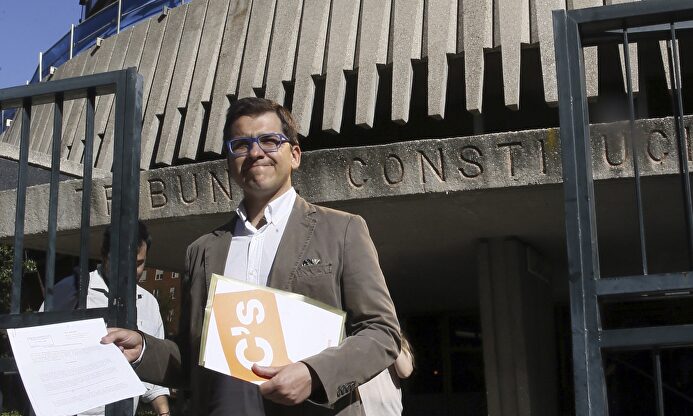 Espejo Saavedra: "Vox no va a estar en los gobiernos acordados por Cs"