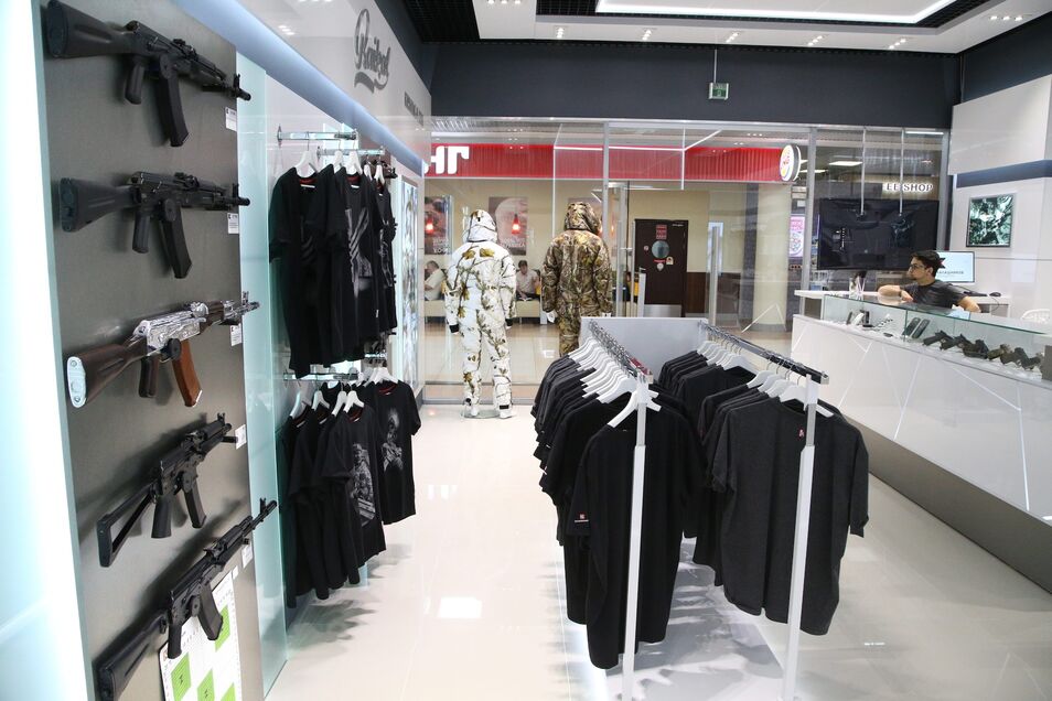 Kalashnikov abre una tienda en el aeropuerto con más tráfico de Rusia