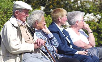 La pensión media es más elevada en el caso de las de las jubilaciones |  esRadio