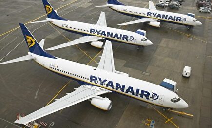 Los tripulantes de Ryanair convocan 10 días de huelga en septiembre por el cierre de bases