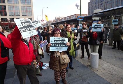Manifestación en contra de las cláusulas suelo | Flickr/ Adicae