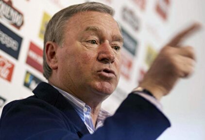 Clemente señala a políticos y televisiones por su manera de gestionar la comunicación en la pandemia del coronavirus | Twitter