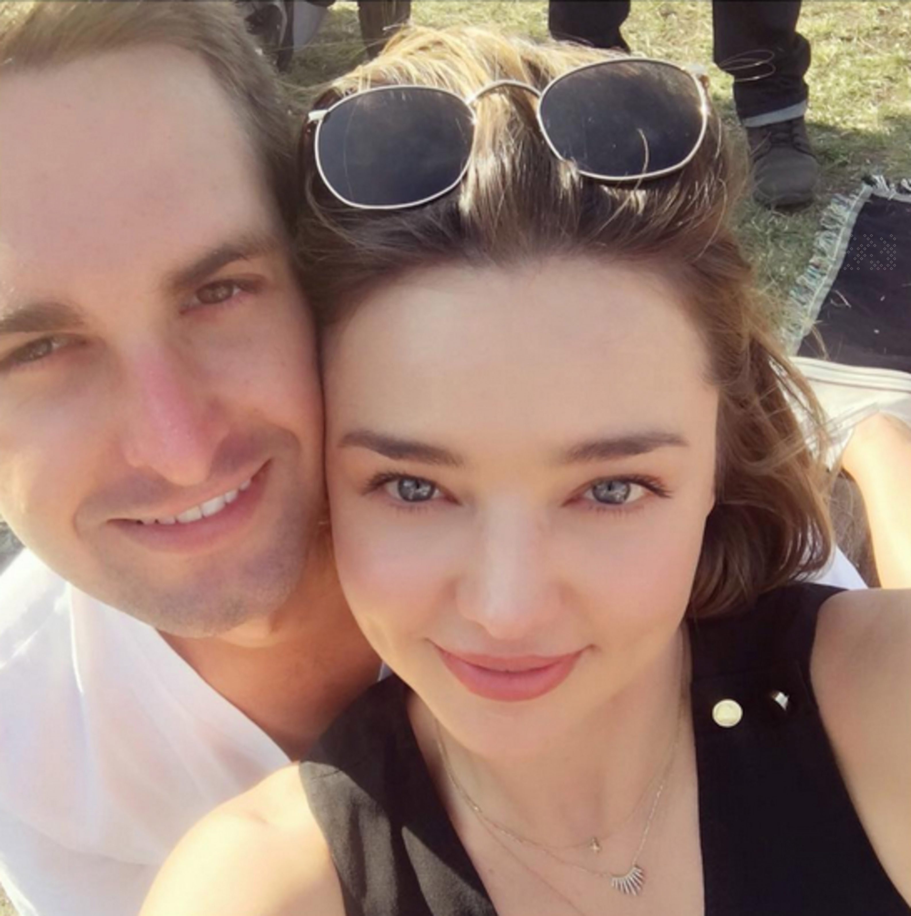 Миранда керр и эван. Эван шпигель дети. Миранда керр с мужем. Миранда керр и эван шпигель. Миранда керр и эван.