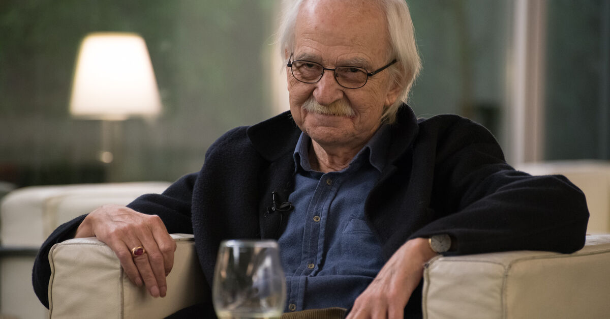 Real Madrid mourns the death of the philosopher Antonio Escohotado