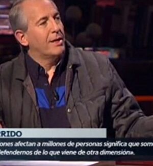 Lo que de verdad quita el sueño a Iker Jiménez y Carmen Porter ... Lo que de verdad quita el sueño a Iker Jiménez y Carmen Porter ...