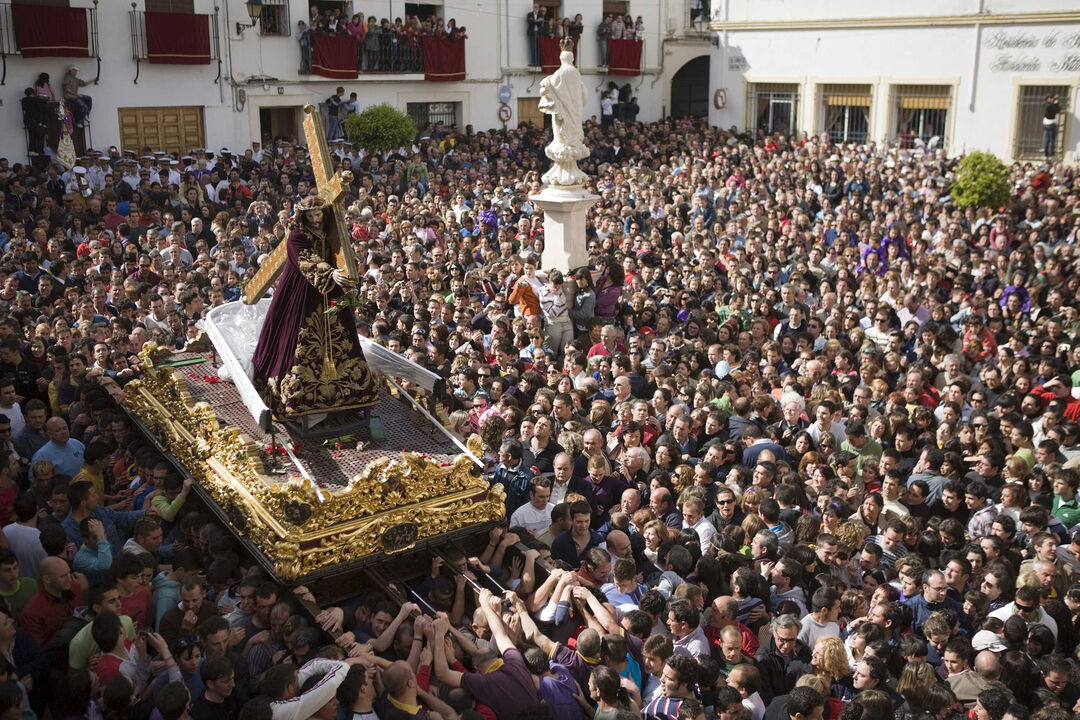 Bienvenidos al nuevo foro de apoyo a Noe #365 / 05.03.18 ~ 04.04.18 - Página 25 Semana-santa-cordoba-jesus-nazareno