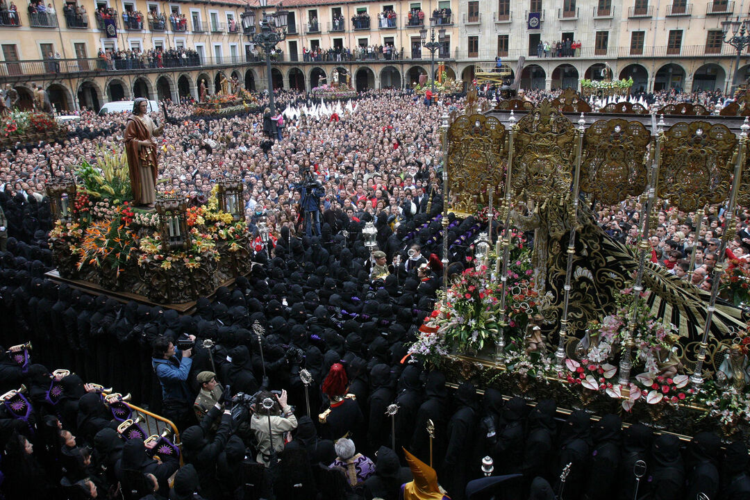 Bienvenidos al nuevo foro de apoyo a Noe #365 / 05.03.18 ~ 04.04.18 - Página 25 Semana-santa-leon-encuentro