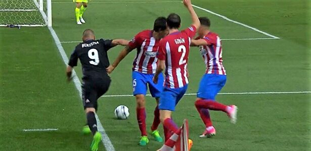 Se cumplen tres años de la obra de arte de Benzema en el Calderón