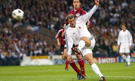 La volea de Zidane y las paradas de Iker: la Novena se hace mayor de edad