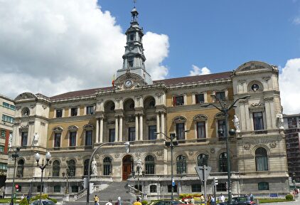 Ayuntamiento de Bilbao. | Wikipedia