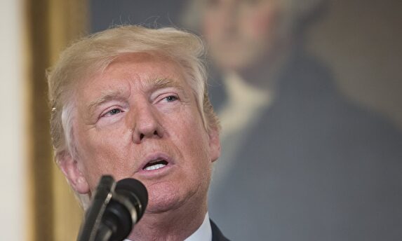 Donald Trump durante una comparecencia |  EFE