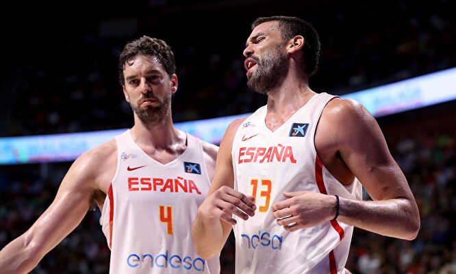 Pau y Marc Gasol, campeones NBA. |  EFE
