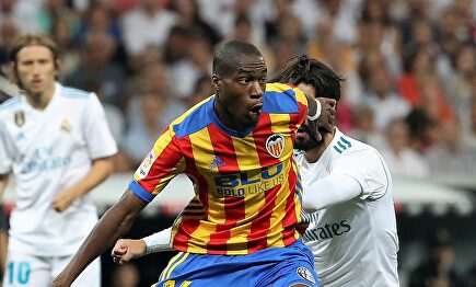 Geoffrey Kondogbia, durante un Real Madrid-Valencia. | EFE