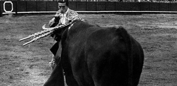 Manolete entrando a matar. | Cordon Press