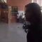Agreden con una silla a un guardia civil en un colegio electoralImagen de vídeo obtenida automáticamente de YouTube