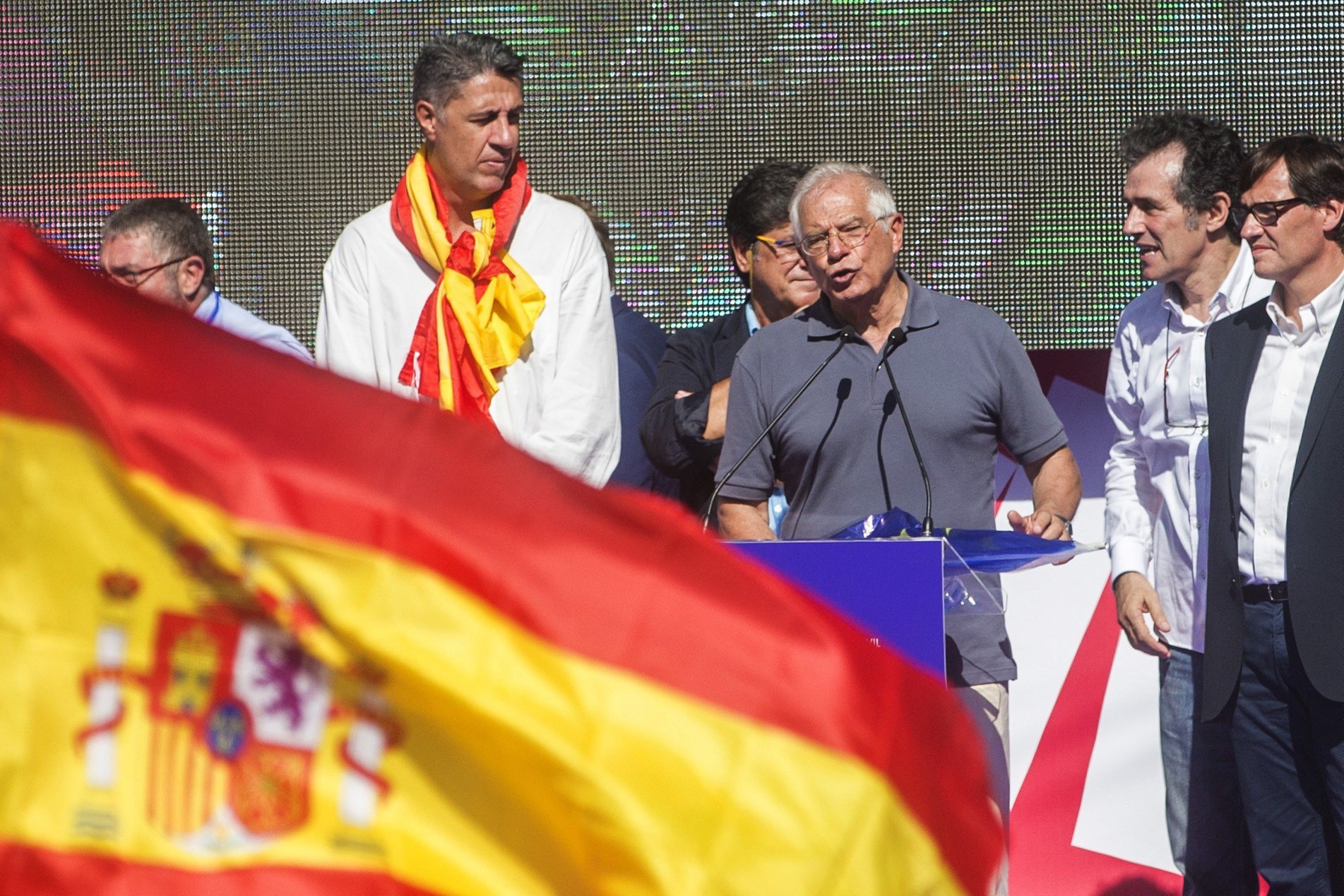 El discurso del Rey, dos manifestaciones diferentes y el futuro de España
