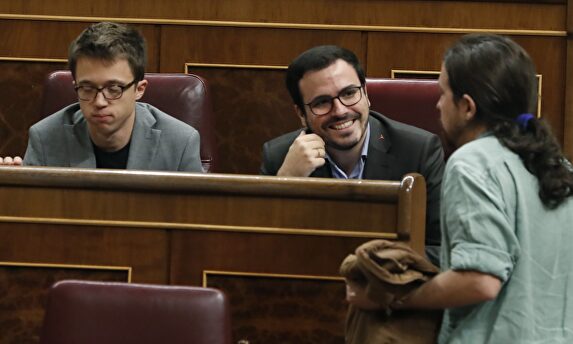 Así serán las vacaciones de los votantes de Iglesias y Errejón | EFE