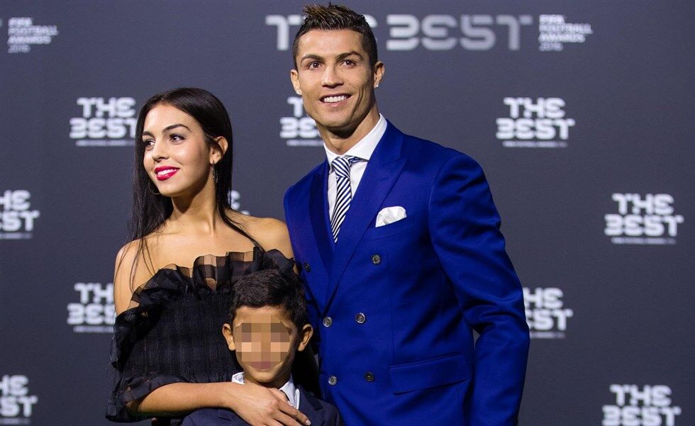 Cristiano Ronaldo se olvida de Georgina Rodríguez en su 