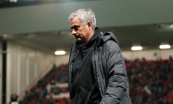 Mourinho ve con buenos ojos entrenar al Arsenal |  EFE